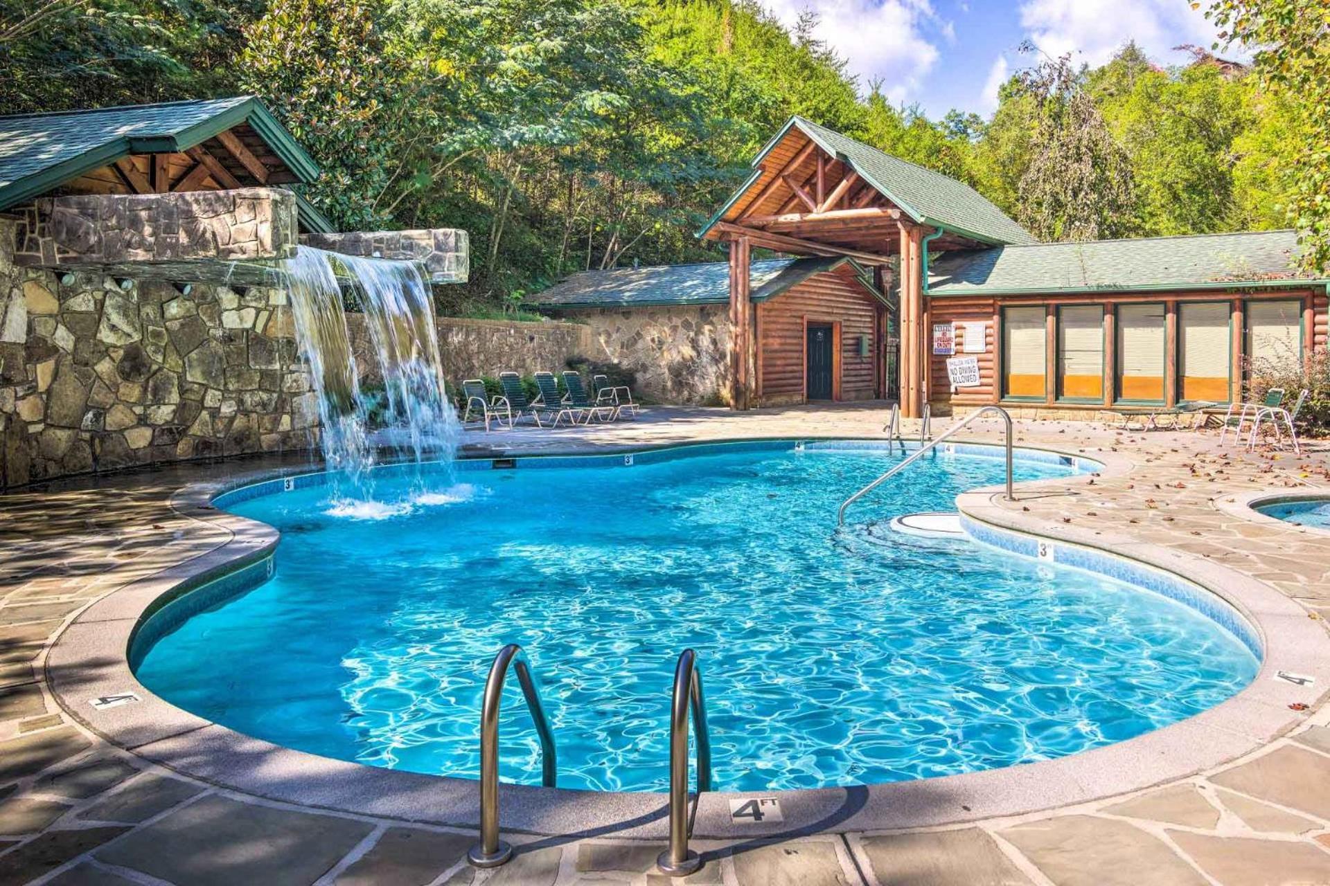 Dog Friendly, Romantic Mtn Getaway Hot Tub Pool Gatlinburg Exteriör bild
